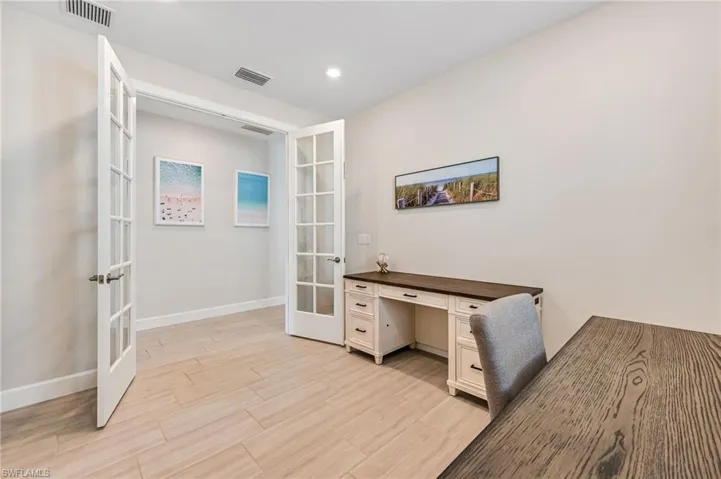 Office/Den/Flex Space