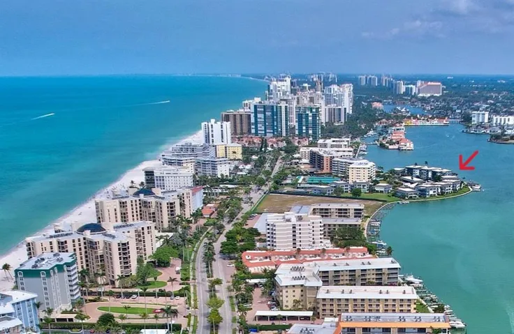3400 Gulf Shore Blvd N M3, Naples, Florida 34103