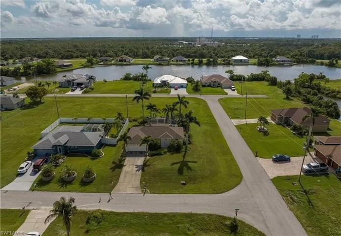 1801 NE 22nd  AVE, CAPE CORAL, FL 33909
