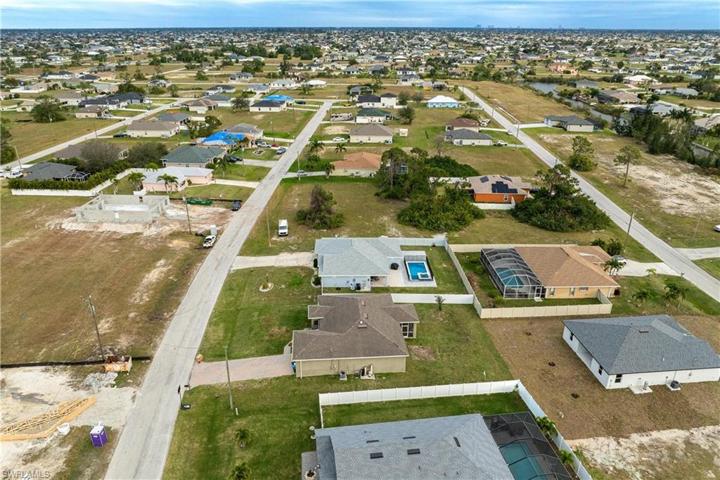 1820 NW 14th  TER, CAPE CORAL, FL 33993