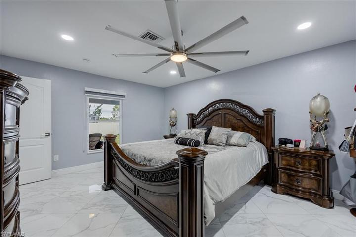 1820 NW 14th  TER, CAPE CORAL, FL 33993