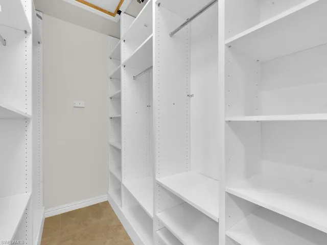 4922  Europa  DR, Naples, FL 34105