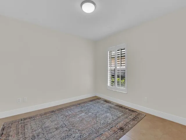 4922  Europa  DR, Naples, FL 34105