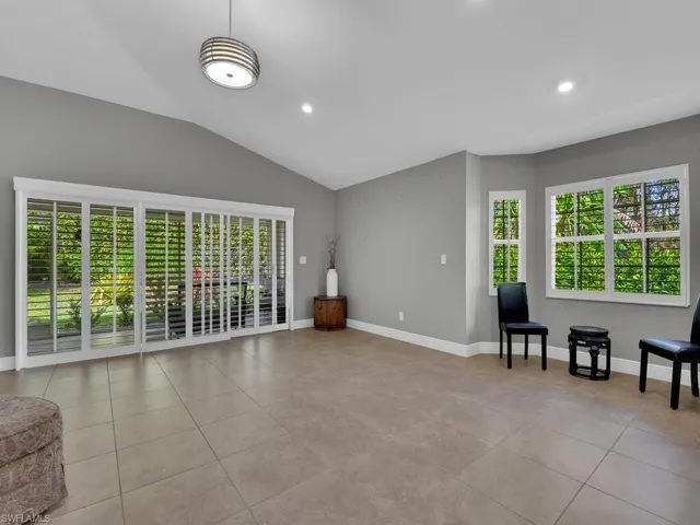 4922  Europa  DR, Naples, FL 34105