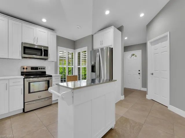 4922  Europa  DR, Naples, FL 34105