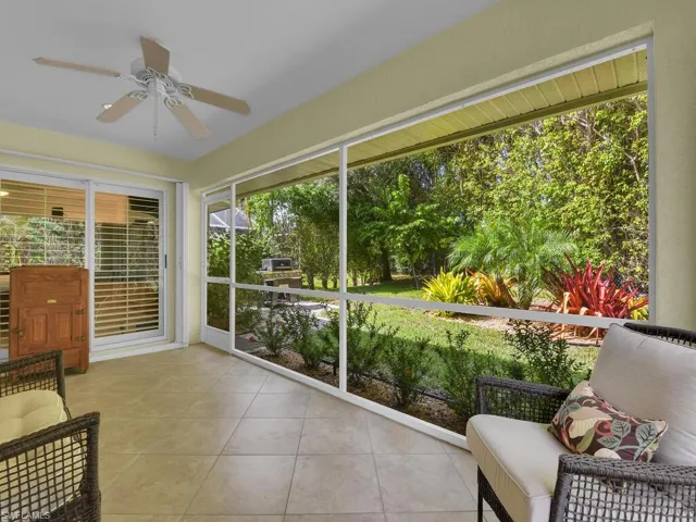 4922  Europa  DR, Naples, FL 34105