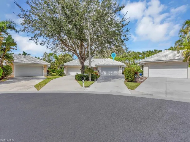 4922  Europa  DR, Naples, FL 34105
