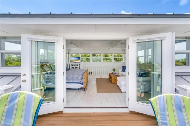 Doorway to master bedroom d]om outside deck