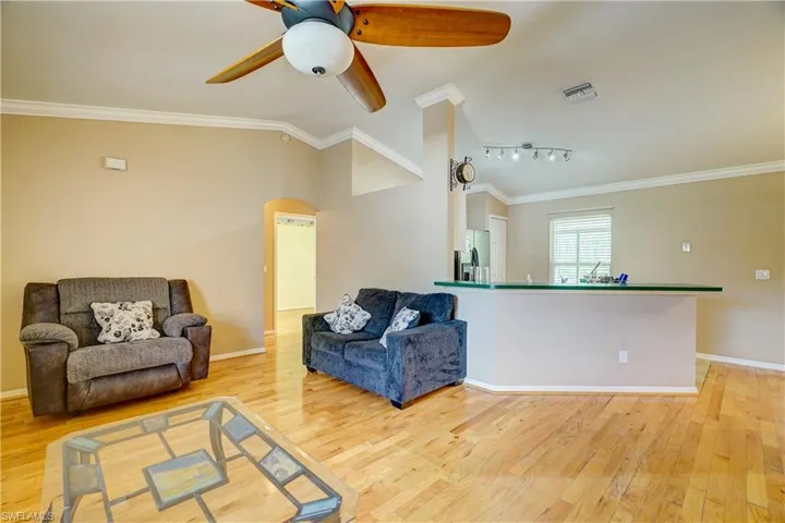 The open living/kitchen/dining concept is great for entertaining