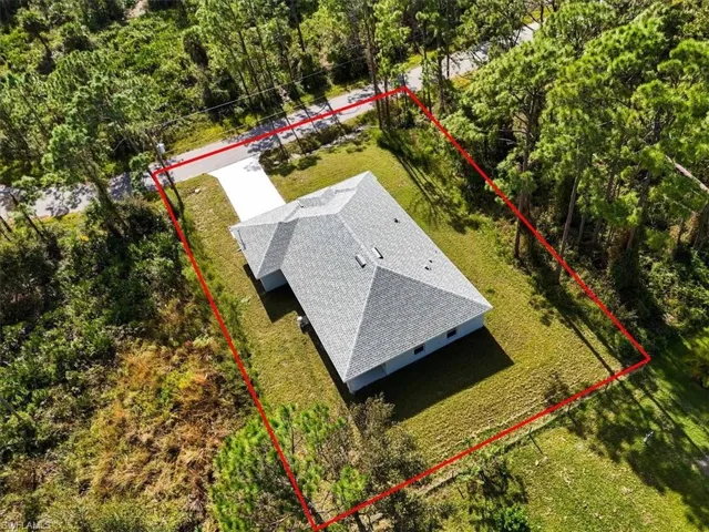 Birds eye view of property