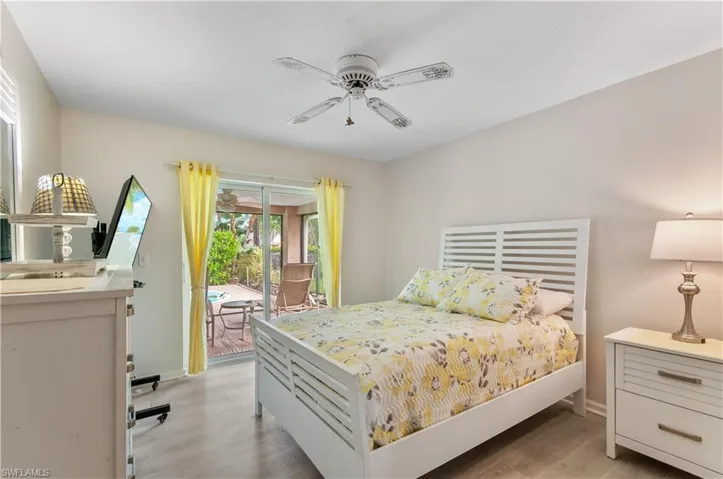 6041 Westbourgh Dr, Naples, Florida 34112