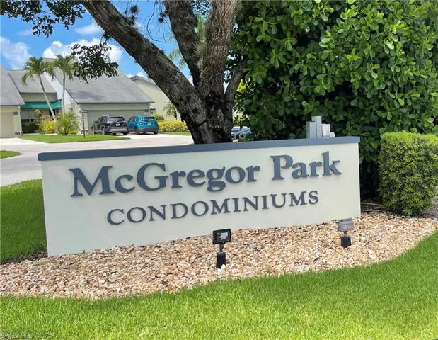 603  McGregor Park  CIR, Fort Myers, FL 33908