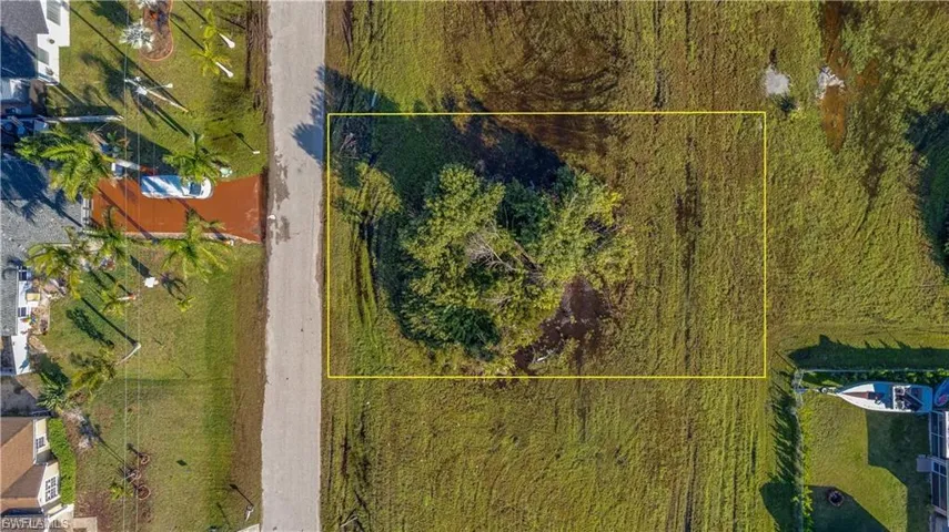 417 Nw 25th Pl, Cape Coral, Florida 33993