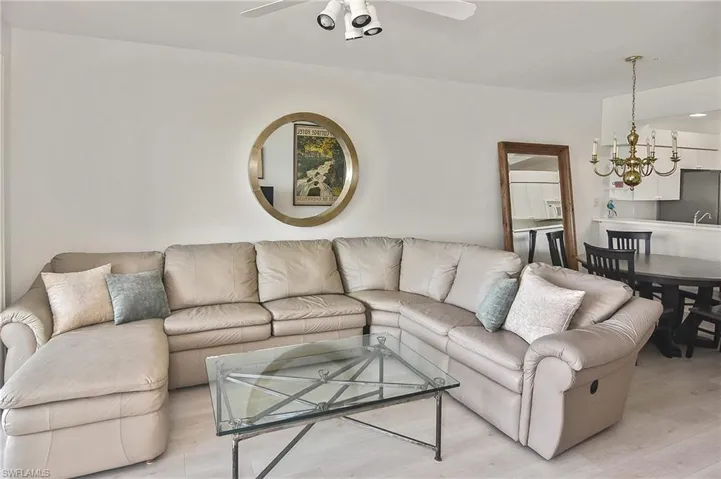 8066 Queen Palm Ln # 525, Fort Myers Fl 33966