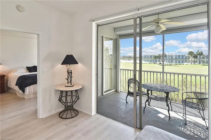 8066 Queen Palm Ln # 525, Fort Myers Fl 33966