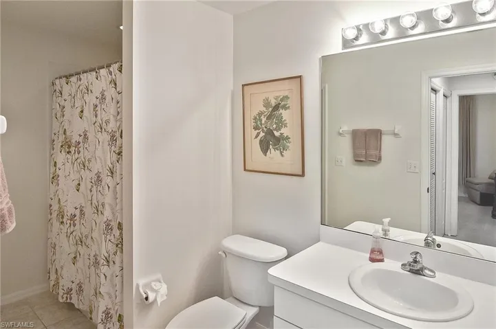 8066 Queen Palm Ln # 525, Fort Myers Fl 33966