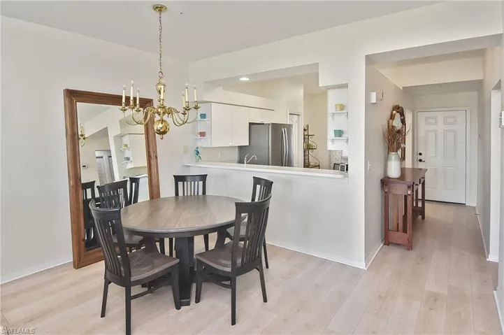 8066 Queen Palm Ln # 525, Fort Myers Fl 33966