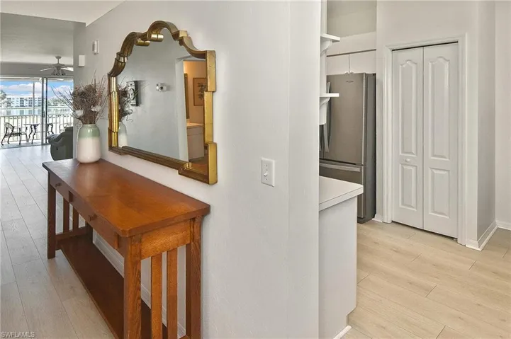 8066 Queen Palm Ln # 525, Fort Myers Fl 33966