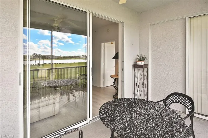 8066 Queen Palm Ln # 525, Fort Myers Fl 33966