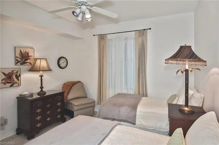 8066 Queen Palm Ln # 525, Fort Myers Fl 33966