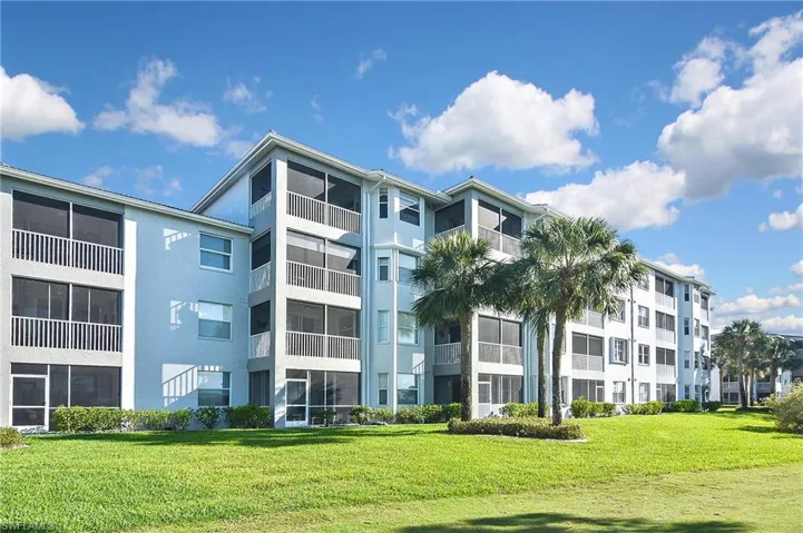 8066 Queen Palm Ln # 525, Fort Myers Fl 33966