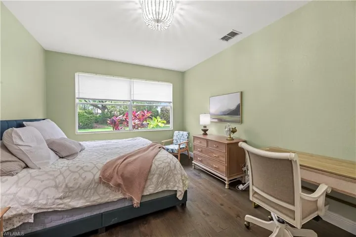 2nd level guest bedroom #1