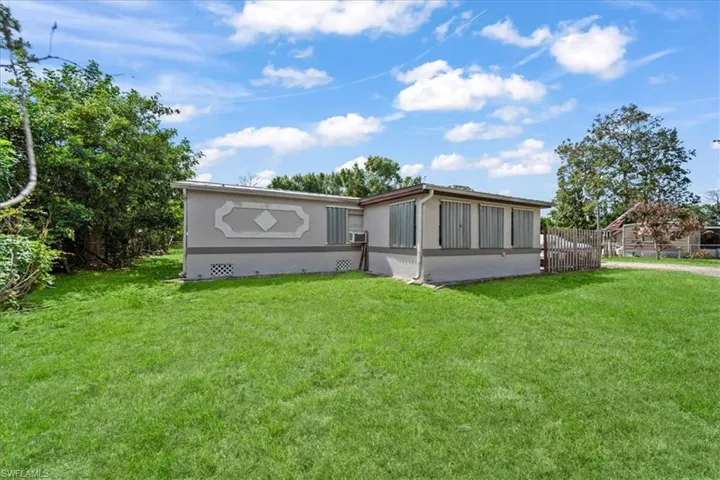 8366 Marx Dr, North Fort Myers, Florida 33917
