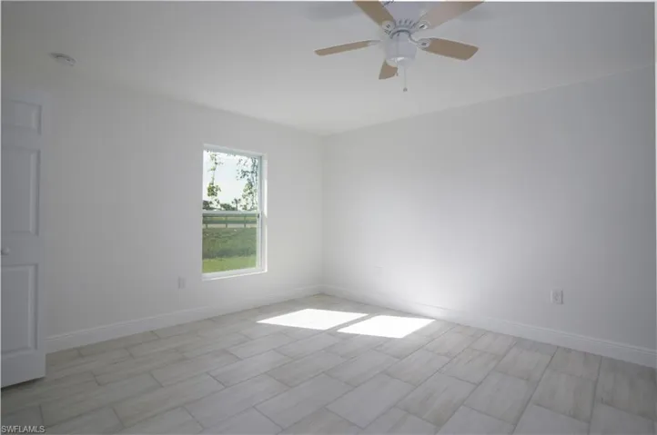 2148 Hale CT, FORT MYERS FL 33916
