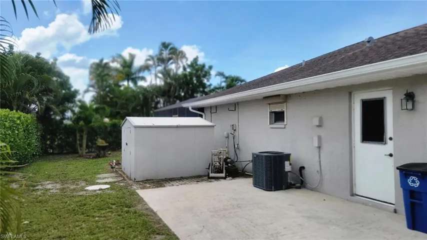 7252 Pebble Beach Rd, Fort Myers, Florida 33967