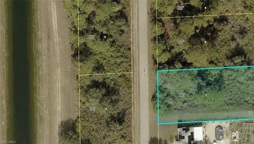 Map of property location with property boundaries highlighted