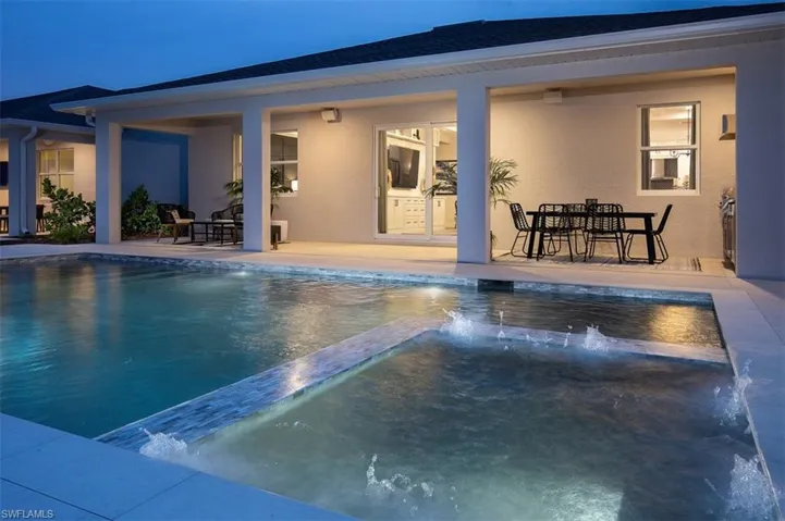 Flatwood model home*** (Not actual home for sale)