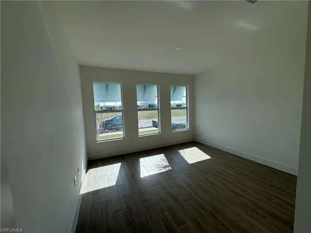 Additional bedroom front of house