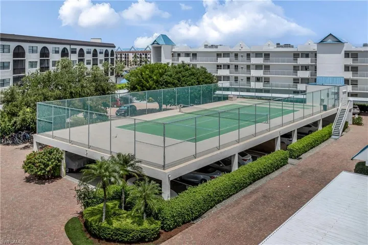 Tennis