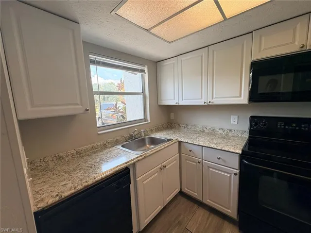 1123 Sw 48th Ter 104, Cape Coral, Florida 33914