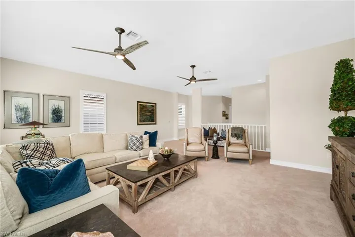 7825 Hawthorne Dr 2104, Naples, Florida 34113