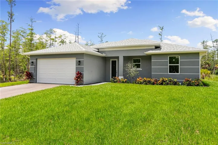 343 Desoto Blvd N, Naples, Florida 34120