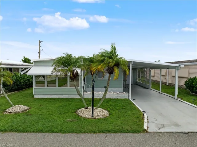 3395 Galaxy Way, North Fort Myers, Florida 33903
