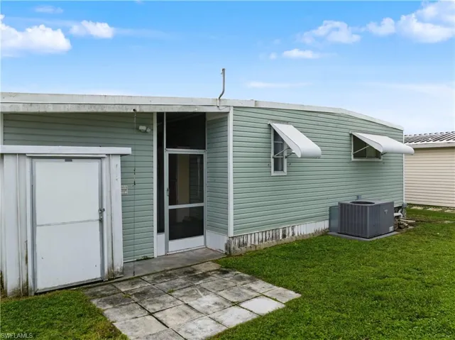 3395 Galaxy Way, North Fort Myers, Florida 33903
