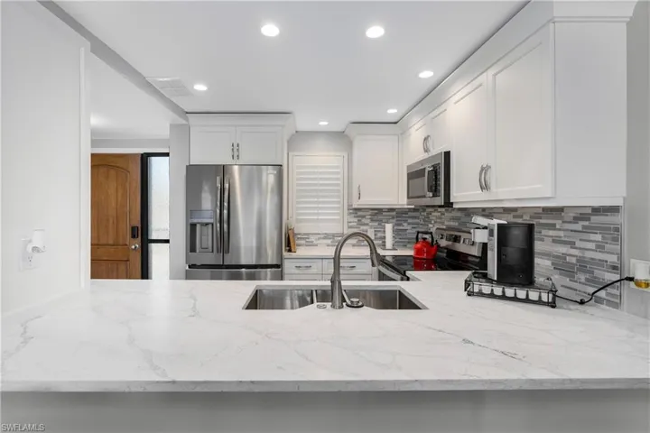 807 River Point Dr D 202, Naples, Florida 34102