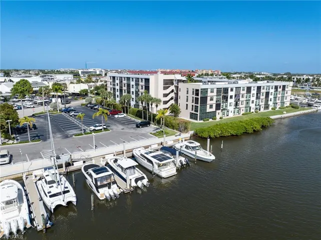 807 River Point Dr D 202, Naples, Florida 34102