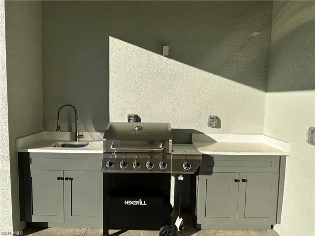 Kitchen with sink