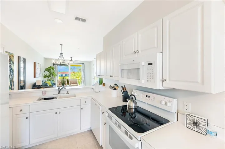 2730  Cypress Trace  CIR, Naples, FL 34119
