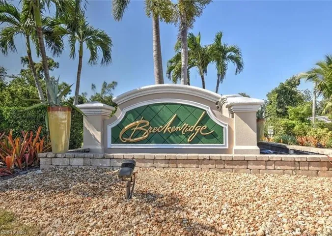 Entrance sign