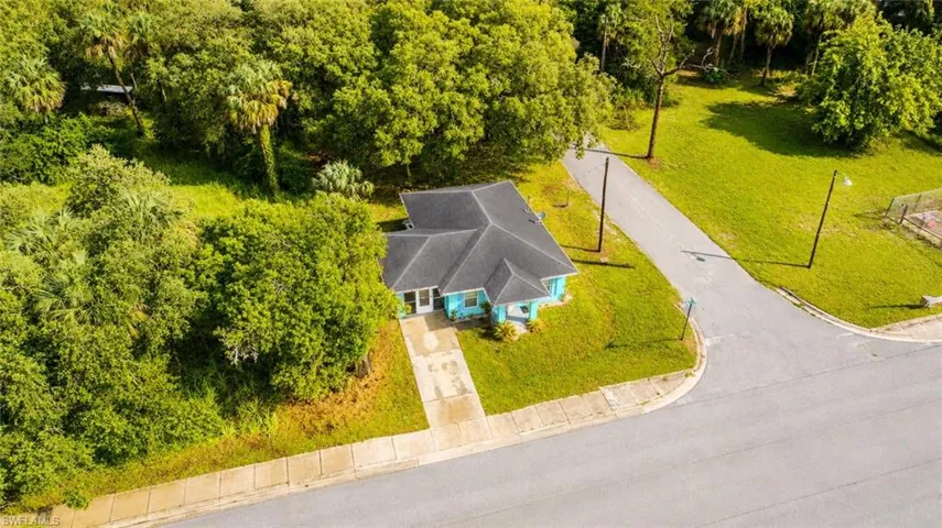 420 Dr Martin Luther King Jr Blvd. LaBelle, FL 33935