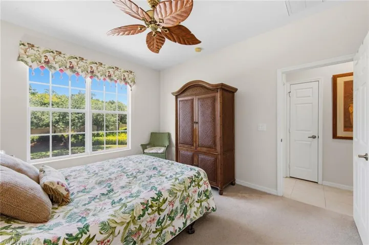 7090 Bay Woods Lake Ct 201, Fort Myers, Florida 33908