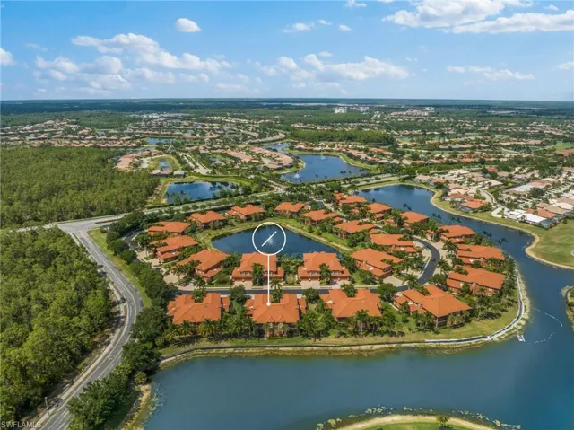 6414  Legacy  CIR, Naples, FL 34113