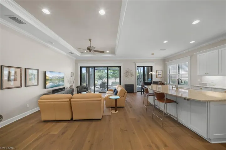 8735 Cavano St E, Naples, Florida 34119