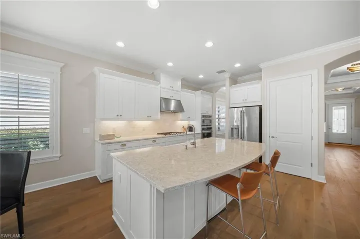 8735 Cavano St E, Naples, Florida 34119