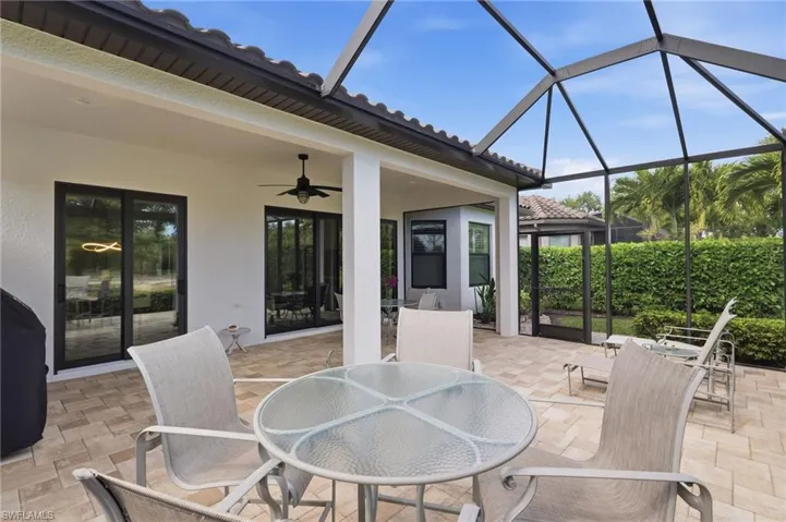 8735 Cavano St E, Naples, Florida 34119