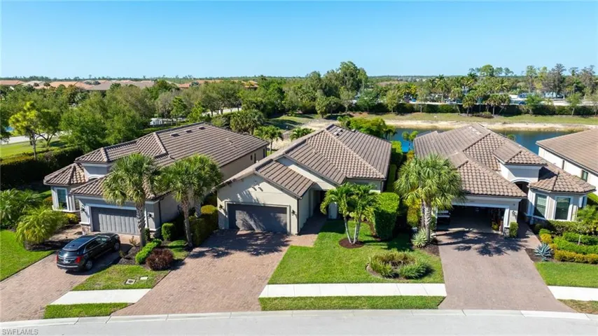 8735 Cavano St E, Naples, Florida 34119